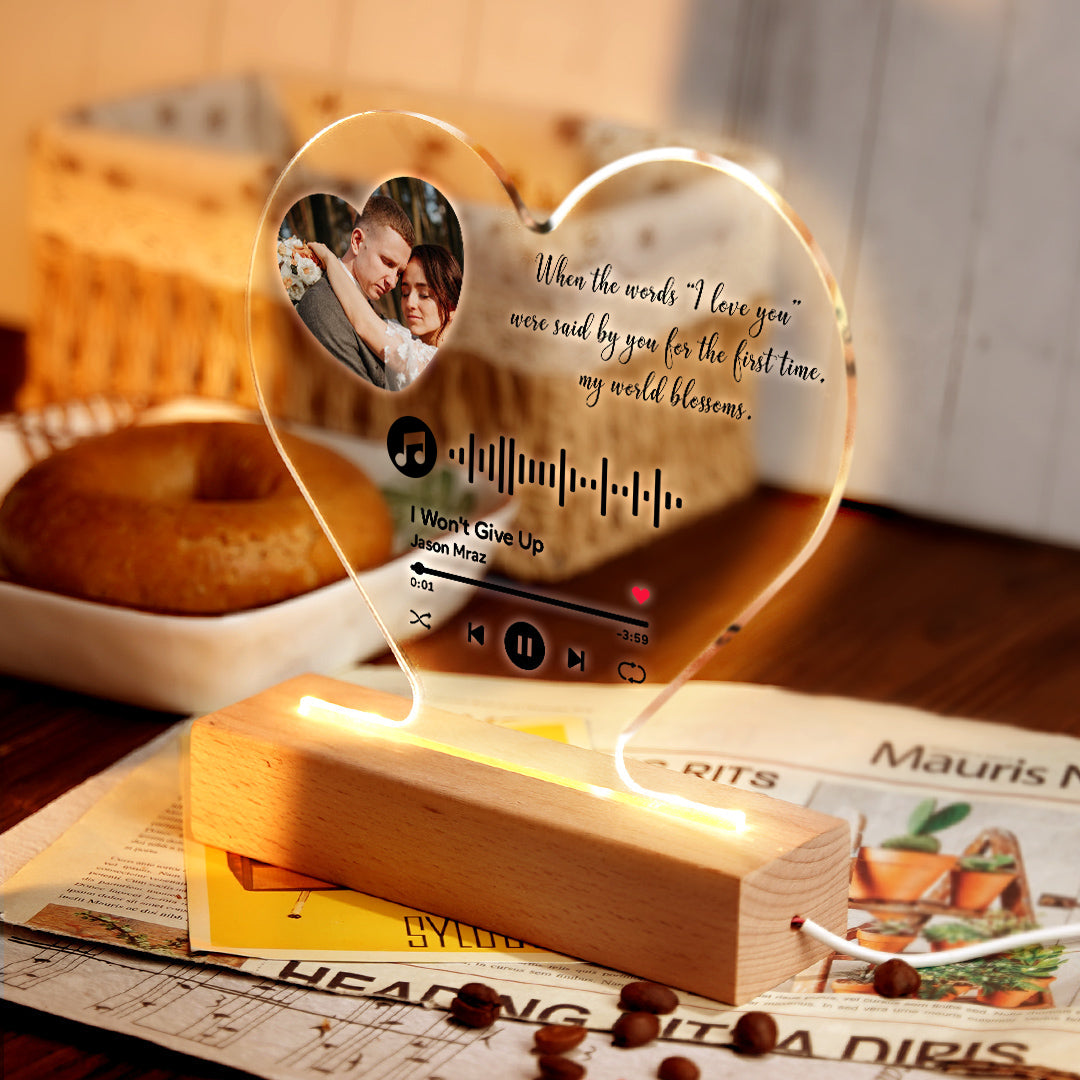 Projector Valentine’s Lamp